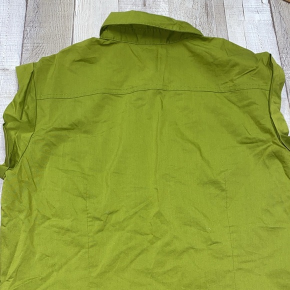 Worthington green button down top green size medium - Picture 6 of 7